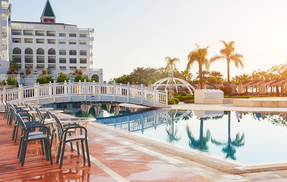 Hotel with a swimming pool