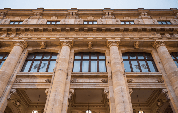 Δήμοι και δημοτικές υπηρεσίες